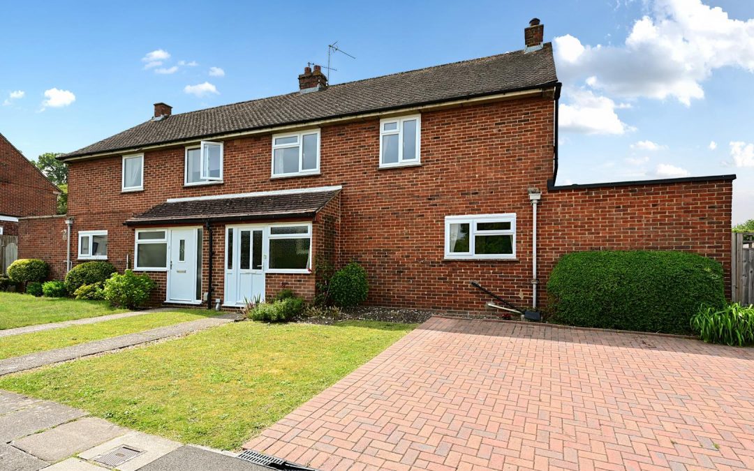 Maple Crescent, Basingstoke