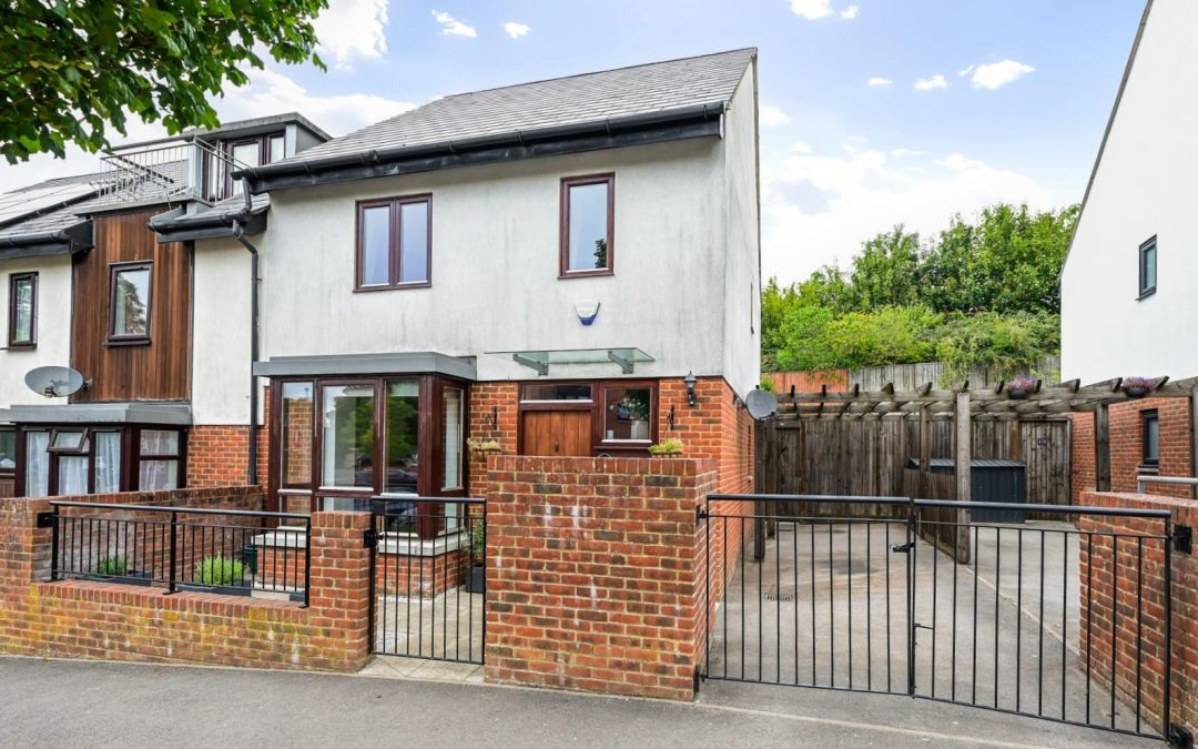 Cherry Tree Walk, Basingstoke