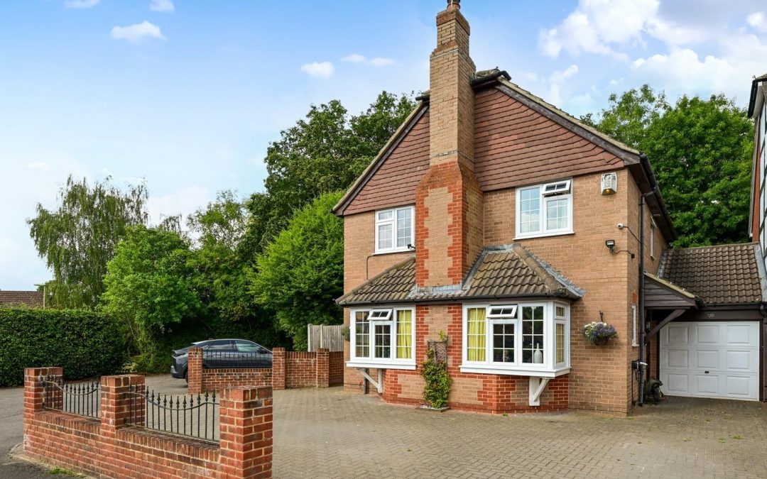 Chaldon Green, Lychpit, Basingstoke