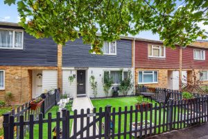 Tiverton Road, Basingstoke