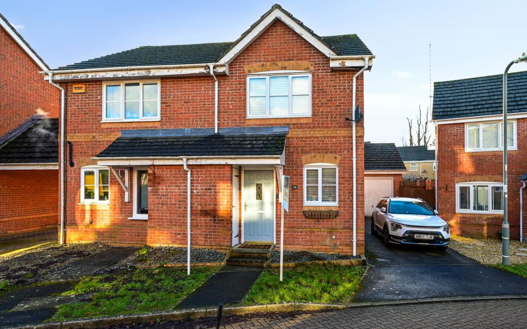 Oceana Crescent, Beggarwood, Basingstoke