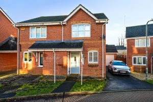 Oceana Crescent, Beggarwood, Basingstoke