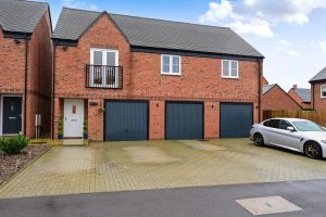 Peacock Avenue, Basingstoke