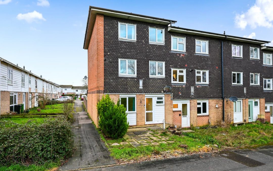 Selby Walk, Basingstoke