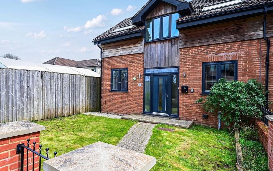 Summerlea Court, Herriard