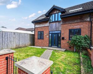 Summerlea Court, Herriard