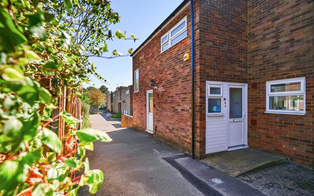 Lilac Way, Basingstoke