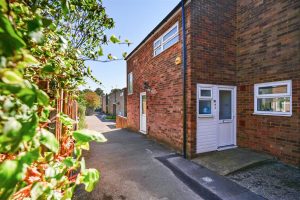 Lilac Way, Basingstoke