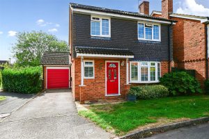 Saffron Close, Chineham, Basingstoke